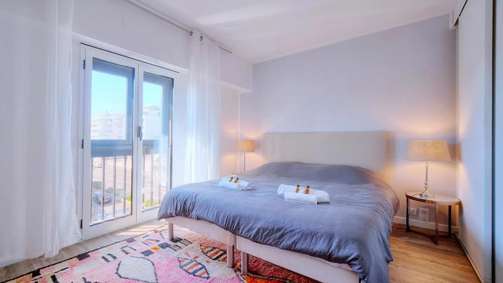 Downtown Cannes 2Br With Ac & Terrace W Sea View - Benakey 0*,  France